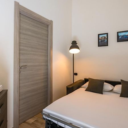 Palazzo Mormando - Modern Apartment Nápoly Kültér fotó
