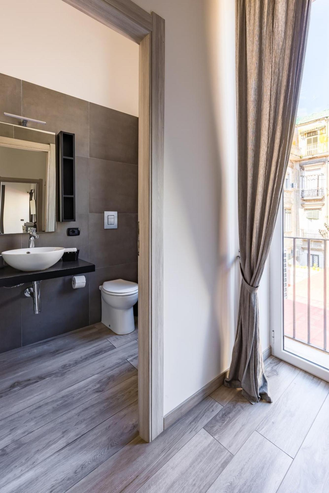 Palazzo Mormando - Modern Apartment Nápoly Kültér fotó